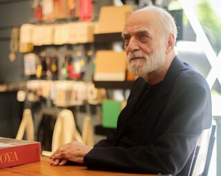 آیدین آغداشلو: هنر سقاخانه، تلاقی جستجوی کهن‌الگوهای مفقوده است