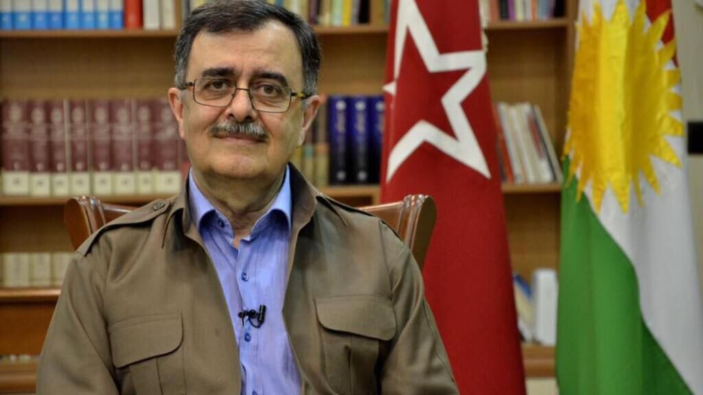 فیلم | تهدیدهای مهتدی دوام نیاورد؛ روی آنتن زنده به غلط‌کردن افتاد
