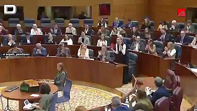 فیلم | یک پرسش مهم از حامیان ترامپ/مادران قربانیان از او تشکر می‌کنند؟