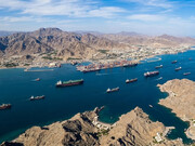 شوک یمن به عربستان/ ۳ نفتکش هدف قرار گرفتند، ۱۶ کشتی عقب نشستند