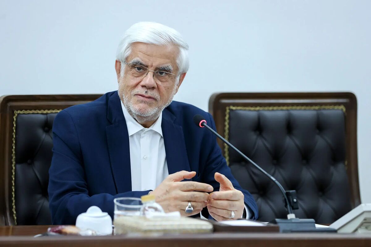 معاون اول رئیس جمهور: جامعه ایرانی همچنان بر پایه هویت فرهنگی و دینی خود ایستاده است