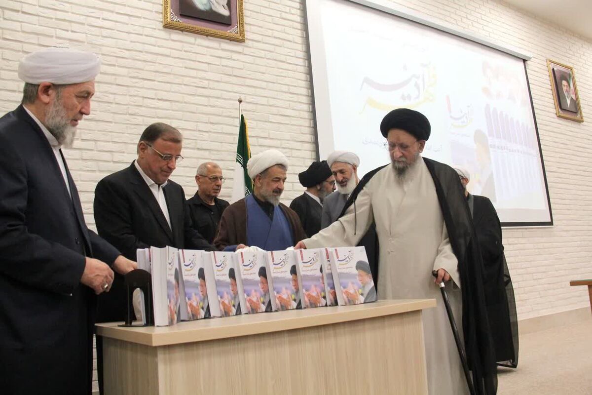 «ظهر آدینه»؛ تجلی معارف اصیل اسلامی و میراث ماندگار سنگر عبادی‌سیاسی جمعه