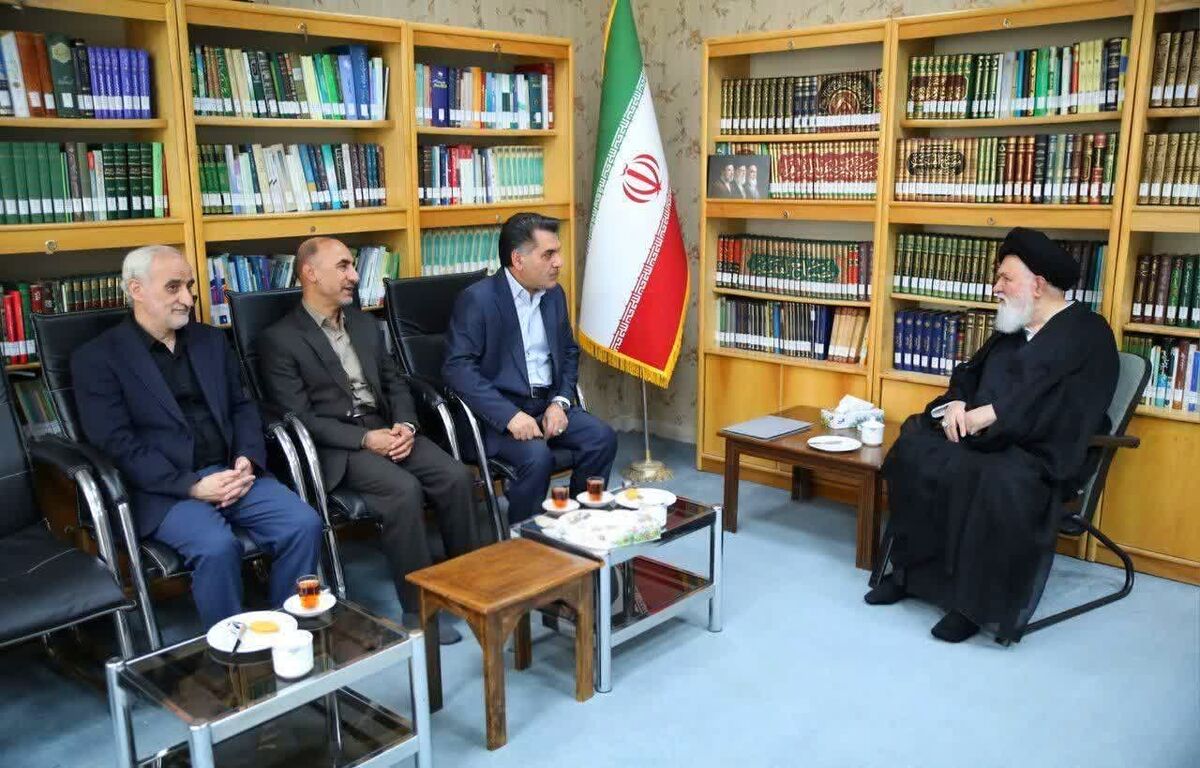 آیت‌الله علم‌الهدی: اجرای قوانین مالیاتی نیازمند عدالت محوری است