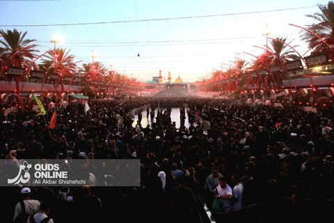 اربعین حسینی در حرم امام حسین(ع) - کربلا