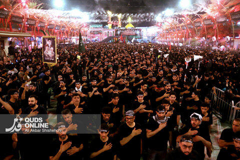 اربعین حسینی در حرم امام حسین(ع) - کربلا