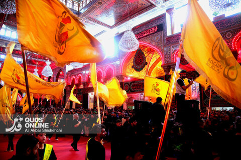 اربعین حسینی در حرم امام حسین(ع) - کربلا