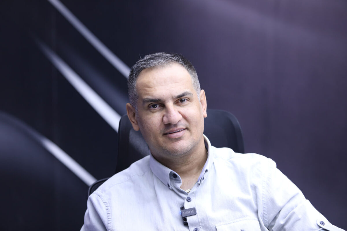 انتقاد تند پیشکسوت استقلال از مدیریت باشگاه / میثم منیعی: هزینه‌ها، دستاوردی جز انباشت بدهی برای استقلال نداشته است