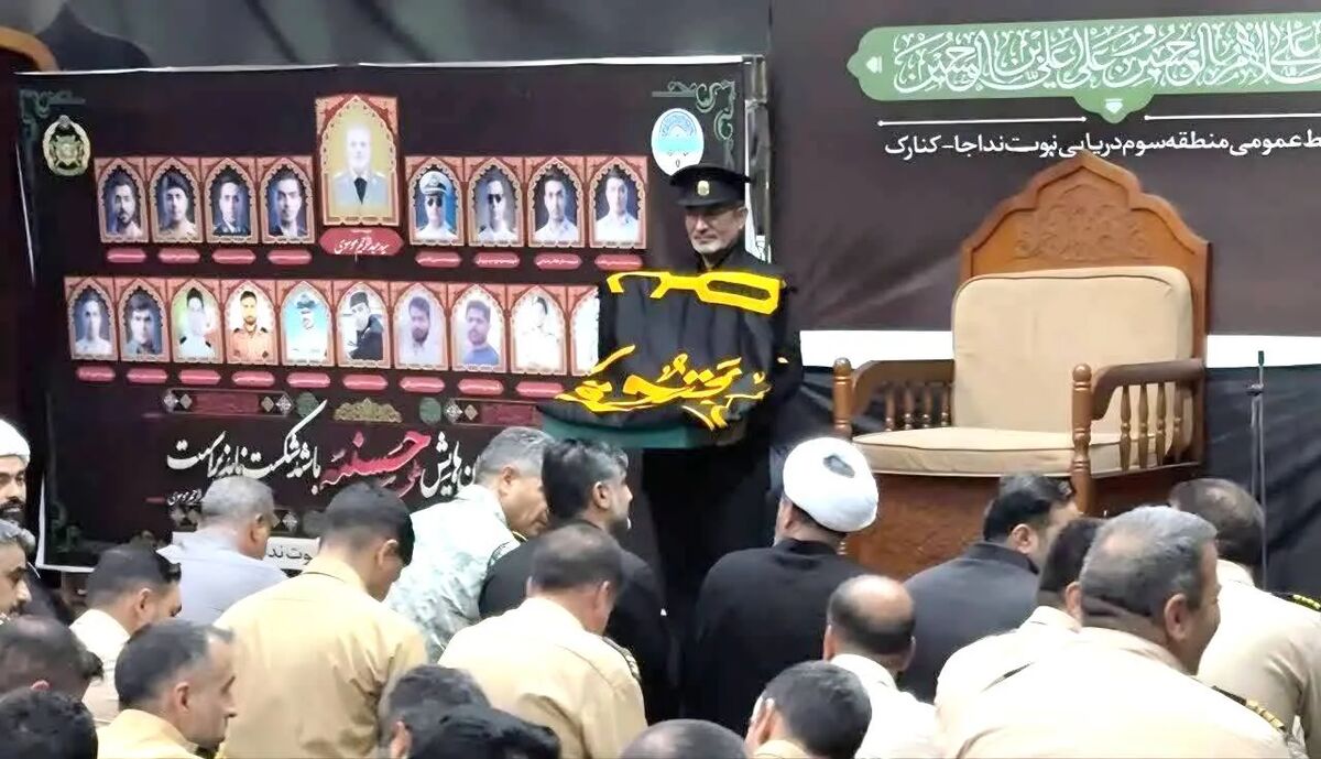 خادمان امام رضا (ع) با پرچم متبرک رضوی میهمان مدافعان امنیت در چابهار