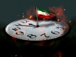 ساعت شنی تنگه هرمز در حال خالی‌شدن؛ قمار ترامپ روی تنگه‌ای که با بمب باز نمی‌شود