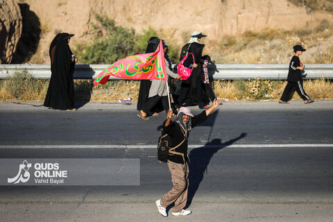 گزارش تصویری | زائران پیاده  مشهد در آستانه سالروز شهادت امام رضا علیه السلام