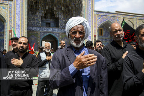 عزاداری روز شهادت حضرت رسول اکرم صلی الله علیه و آله و سلم و حضرت امام حسن مجتبی علیه السلام در حرم مطهری رضوی