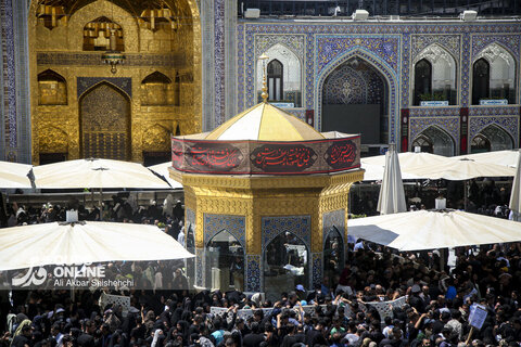 عزاداری روز شهادت حضرت رسول اکرم صلی الله علیه و آله و سلم و حضرت امام حسن مجتبی علیه السلام در حرم مطهری رضوی