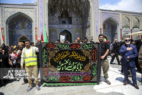 عزاداری روز شهادت حضرت رسول اکرم صلی الله علیه و آله و سلم و حضرت امام حسن مجتبی علیه السلام در حرم مطهری رضوی