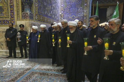 آیین شام غریبان امام رضا علیه السلام در حرم مطهر رضوی