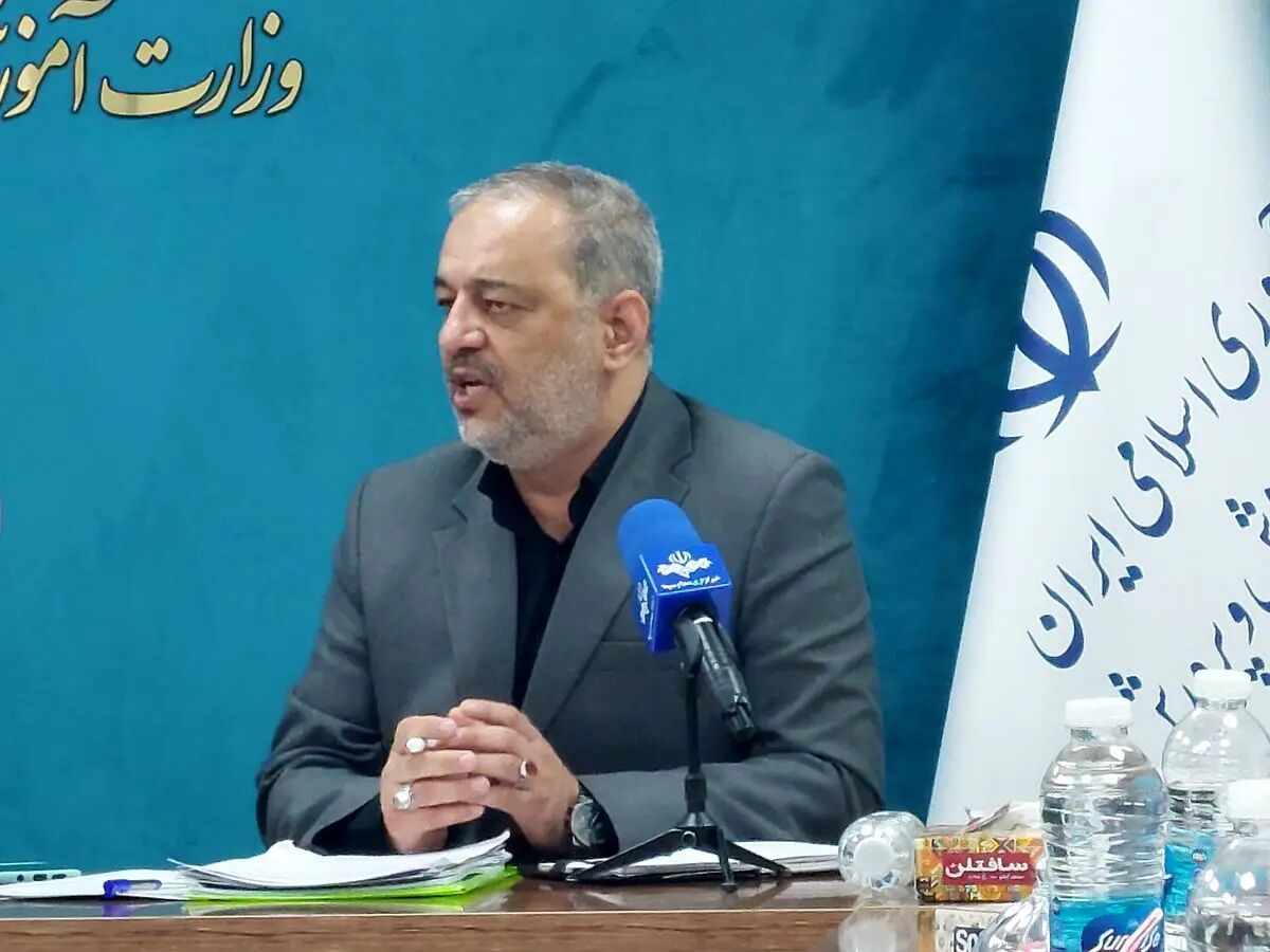ثبت ۱۴۰ شکایت از مدارس در کشور / دریافت وجه در صدر اعتراض والدین