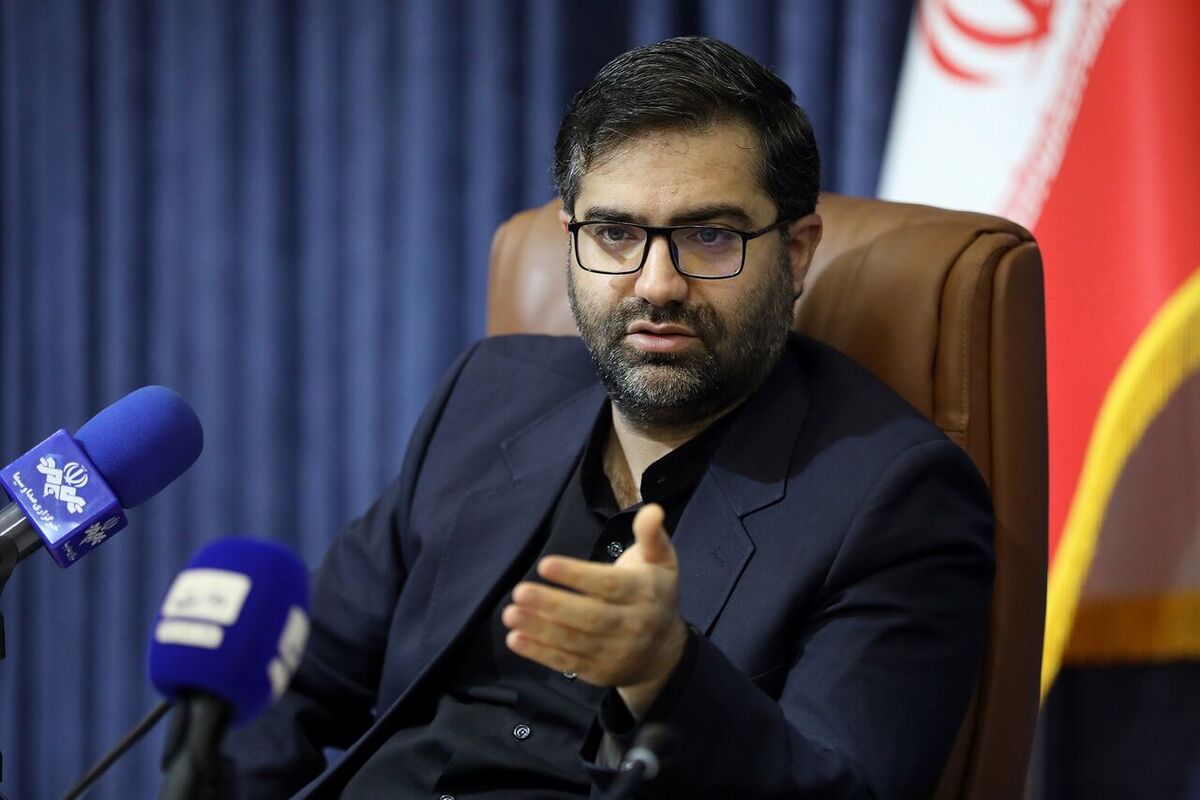 سقاب اصفهانی: هزینه خودروی پرمصرف را مردم و بیت‌المال می‌پردازند؛ این معادله باید تمام شود