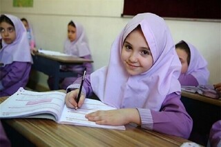 معاون وزارت آموزش‌وپرورش: بدهی در بحث تملک نداریم/ سرانه دانش‌آموزی ۱۲۴ درصد افزایش یافته است