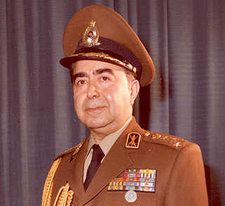 مردی که به جای شاه فکر می کرد!