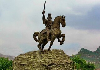 آریو برزن و حماسه ای که جاودانه شد