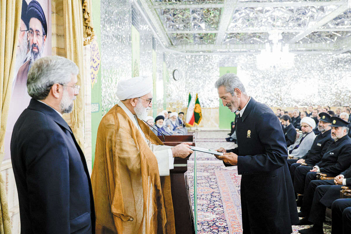سیره پیامبر اکرم (ص)  الگوی خدمت خادمان رضوی به زائران است