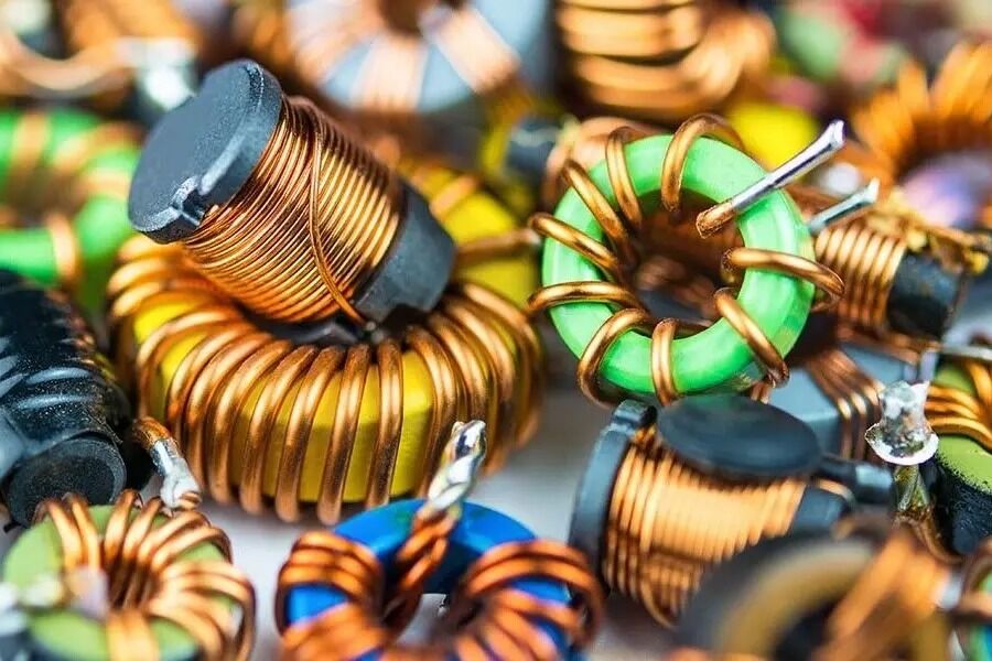 آشنایی با انواع سلف و کاربرد آنها در مدارهای الکترونیکی