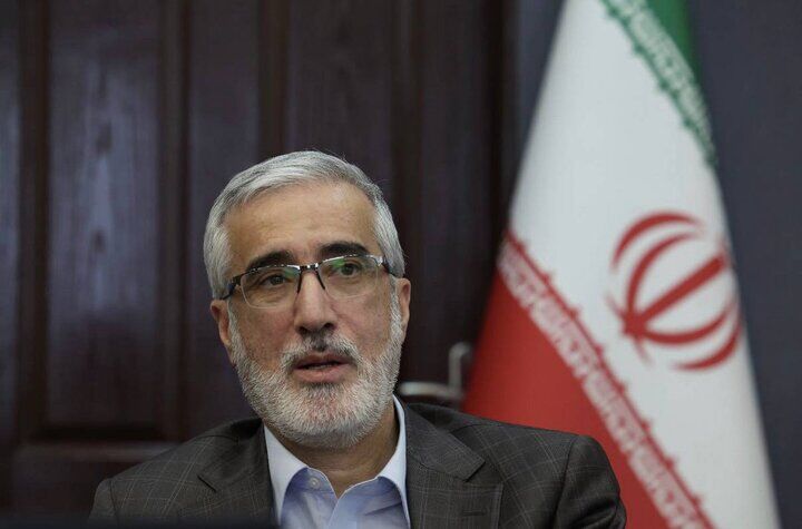 دارو در مسیرهای جایگزین تأمین؛ پیرصالحی: کمبودهای مقطعی به‌زودی کاهش می‌یابد