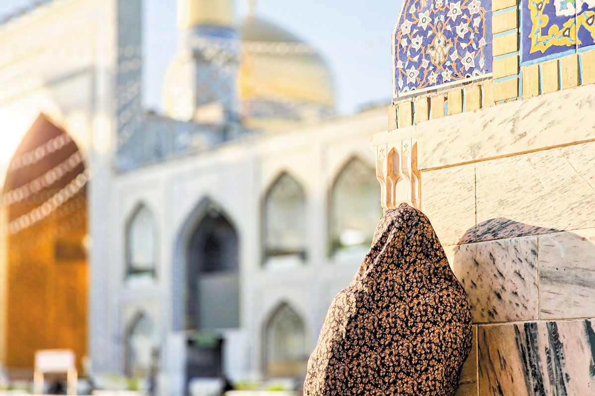 صحن و رواق؛ هندسه‌ای که سلوک را می‌آموزد