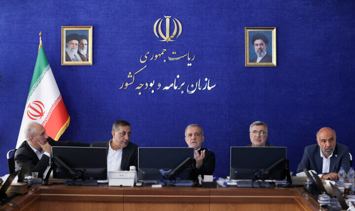 پزشکیان: مدیریت بیمارستان‌های تأمین اجتماعی واگذار می‌شود