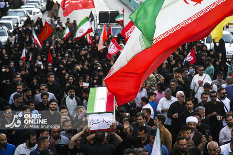 تشییع پیکر شهدای سنگر خیابان