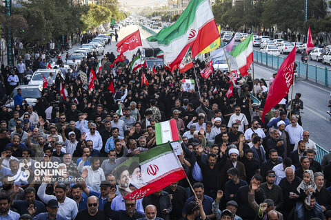 تشییع پیکر شهدای سنگر خیابان