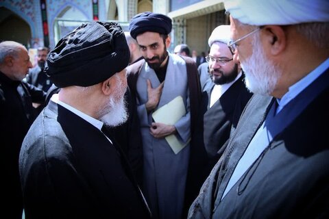 استاد وظیفه‌گرا و محقق ژرف‌نگر