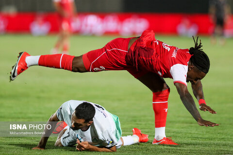 عکس | هفته ششم لیگ برتر فوتبال ایران؛ پرسپولیس - ذوب‌آهن