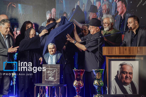 مراسم چهلمین روز درگذشت زنده‌یاد «اکبر عبدی»