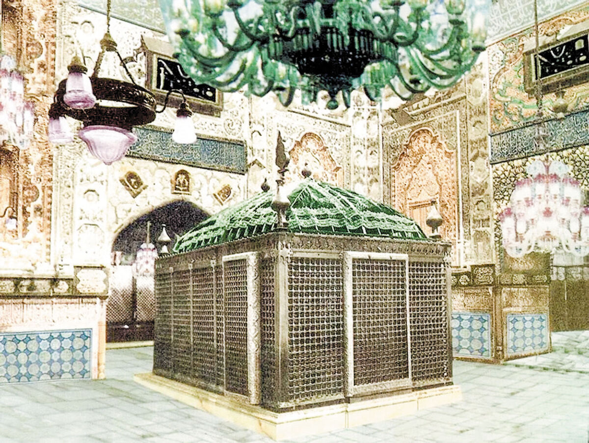 از شعله تا کلمه؛ تبارشناسی نور و وقف در حرم منور رضوی