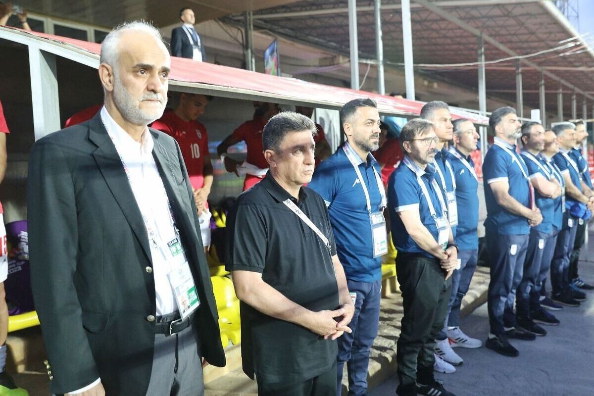 کادر قلعه‌نویی همچنان بلاتکلیف /  تیم ملی بدون ناظر در لیگ
