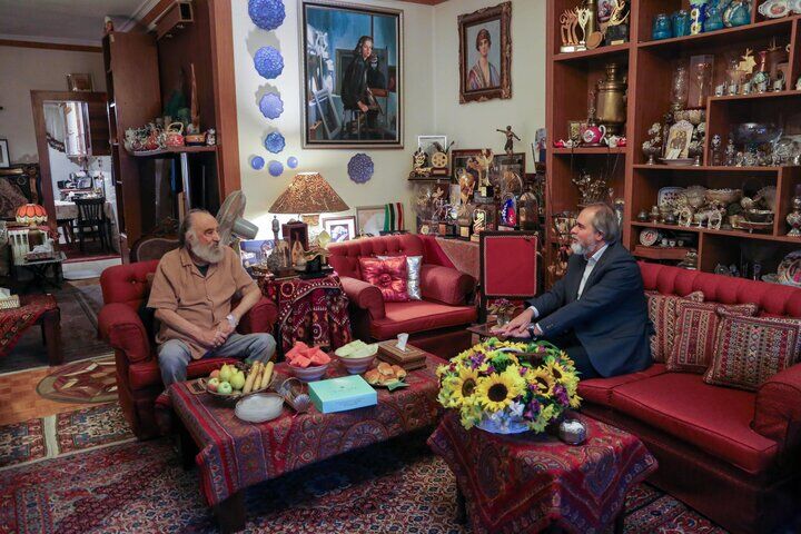 داریوش ارجمند: تا جان دارم برای فرهنگ کار می‌کنم /  دیدار فریدزاده با بازیگر پیشکسوت
