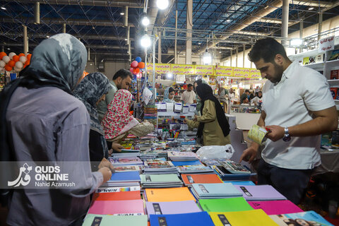 گزارش تصویری | نمایشگاه ویژه عرضه اقلام پاییزه در مشهد