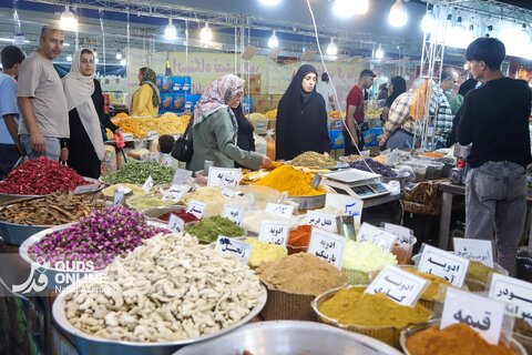 گزارش تصویری | نمایشگاه ویژه عرضه اقلام پاییزه در مشهد