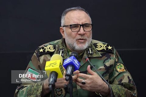 امیر حیدری: دشمن در برابر اقتدار نیروهای مسلح منفعل شده است