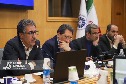 نشست وزیر صمت و معاونین استانی با فعالان اقتصادی خراسان رضوی
