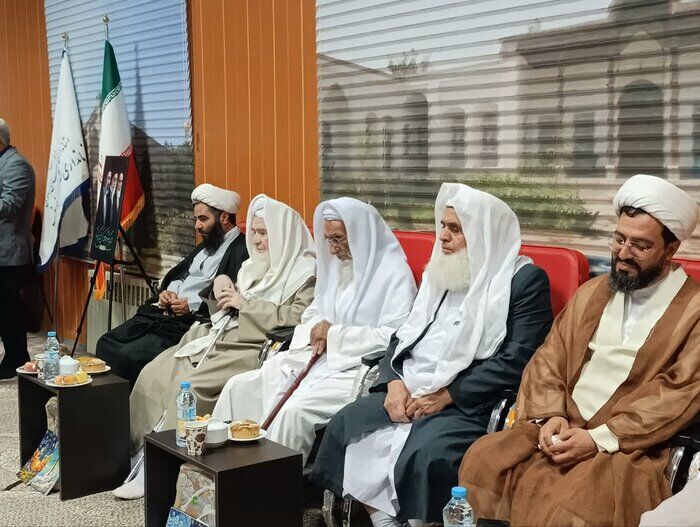 مدیر مرکز اسلامی خراسان رضوی: نباید وحدت دستاویز اهداف سیاسی و فردی قرار گیرد