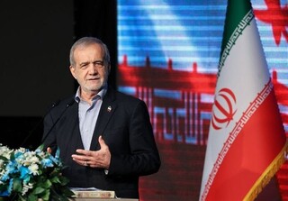 پزشکیان در جشن شکوفه‌ها: با علم و مهارت می‌توان مشکلات را رفع کرد