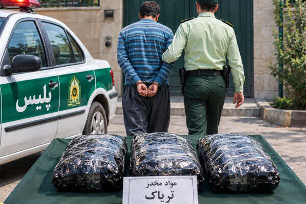 کشف ۲ کیلوگرم تریاک از قاچاقچی مواد در اسفراین