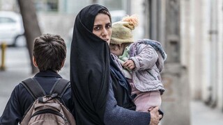 ۷ میلیون خانواده زن‌ سرپرست /  وقتی حمایت‌ها از رشد بحران عقب می‌ماند