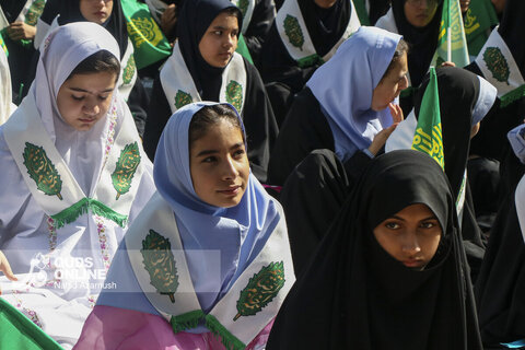 گزارش تصویری | آغاز سال تحصیلی دانش‌آموزان در حرم رضوی