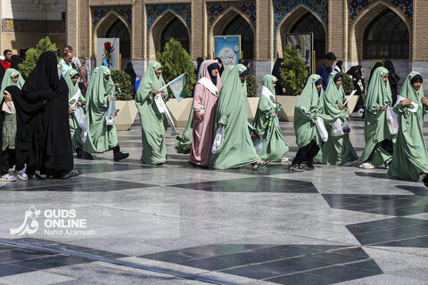 گزارش تصویری | آغاز سال تحصیلی دانش‌آموزان در حرم رضوی