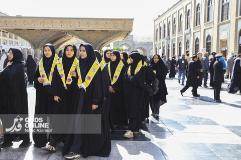 گزارش تصویری | آغاز سال تحصیلی دانش‌آموزان در حرم رضوی