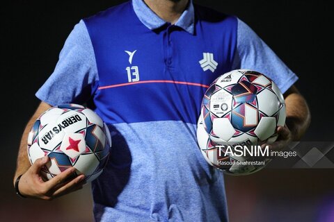 دیدار-تیم-های-فوتبال-پرسپولیس-استقلال-خوزستان