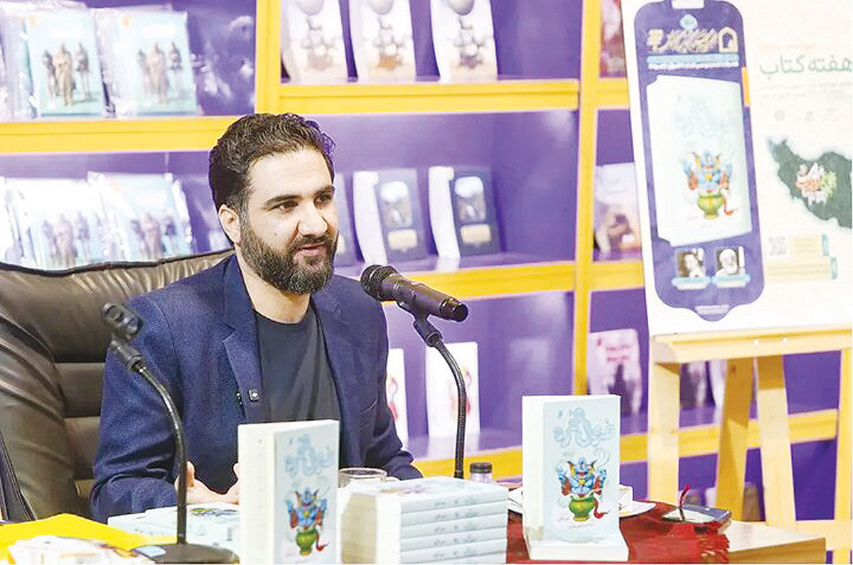 حمید بابایی از کم رونق شدن مجموعه داستان‌ها در بازار نشر و آینده ادبیات داستانی می‌گوید/ داستان کوتاه زیر سایه چالش‌های بلند
