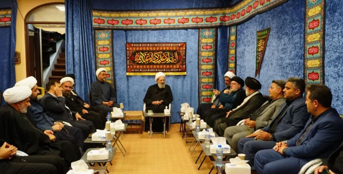 آیت الله فقیهی: خدمت صادقانه و جهادی به مردم، از بالاترین عبادت‌هاست